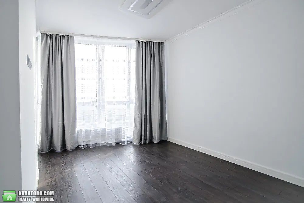 Sell 2-room apartment. Киев,  Светлая — photo 8