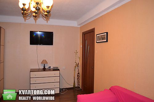 Sell 2-room apartment. Киев, Залки Мате — photo 1