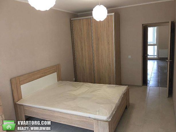 Rent out 3-room apartment. Киев,  Большая Васильковская — photo 1