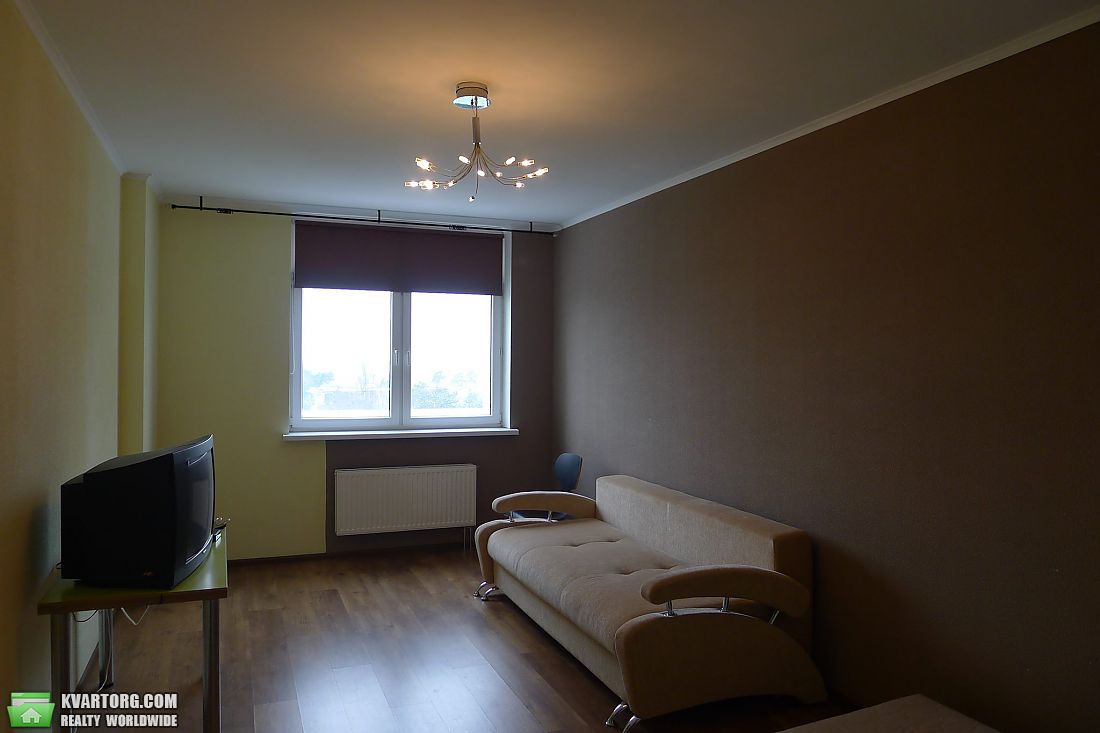Sell 2-room apartment. Киев,  Воскресенская — photo 1