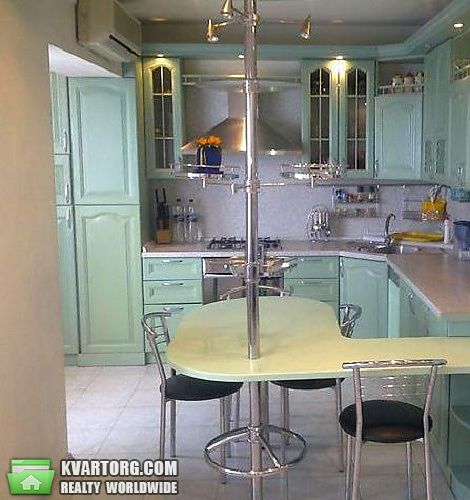 Sell 2-room apartment. Киев,  Большая Васильковская — photo 2