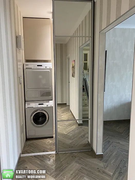 Rent out 2-room apartment. Киев,  Герцена — photo 10
