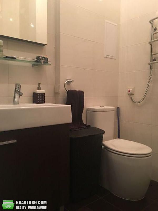 Rent out 3-room apartment. Киев, Коновальца — photo 9