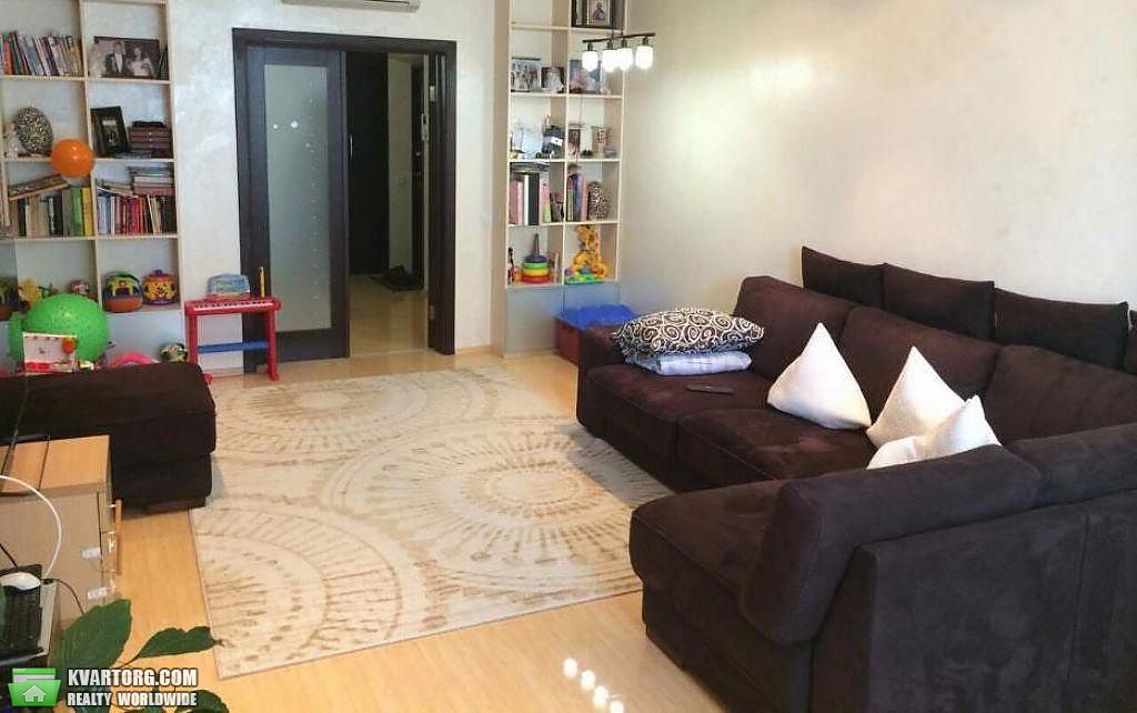 Rent out 3-room apartment. Киев,  Голосеевская — photo 1