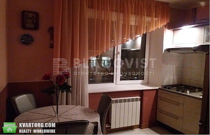 Sell 2-room apartment. Киев,  Малая Житомирская — photo 4