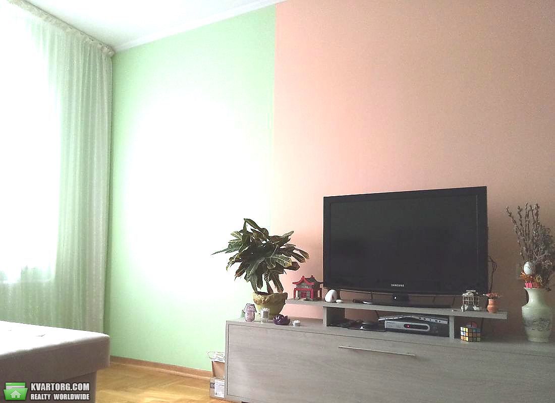 Sell 3-room apartment. Киев,  Победы пр — photo 2
