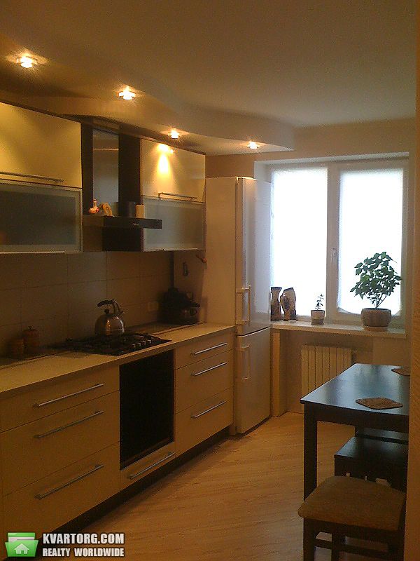 Sell 3-room apartment. Днепропетровск, Тополь-2 — photo 6