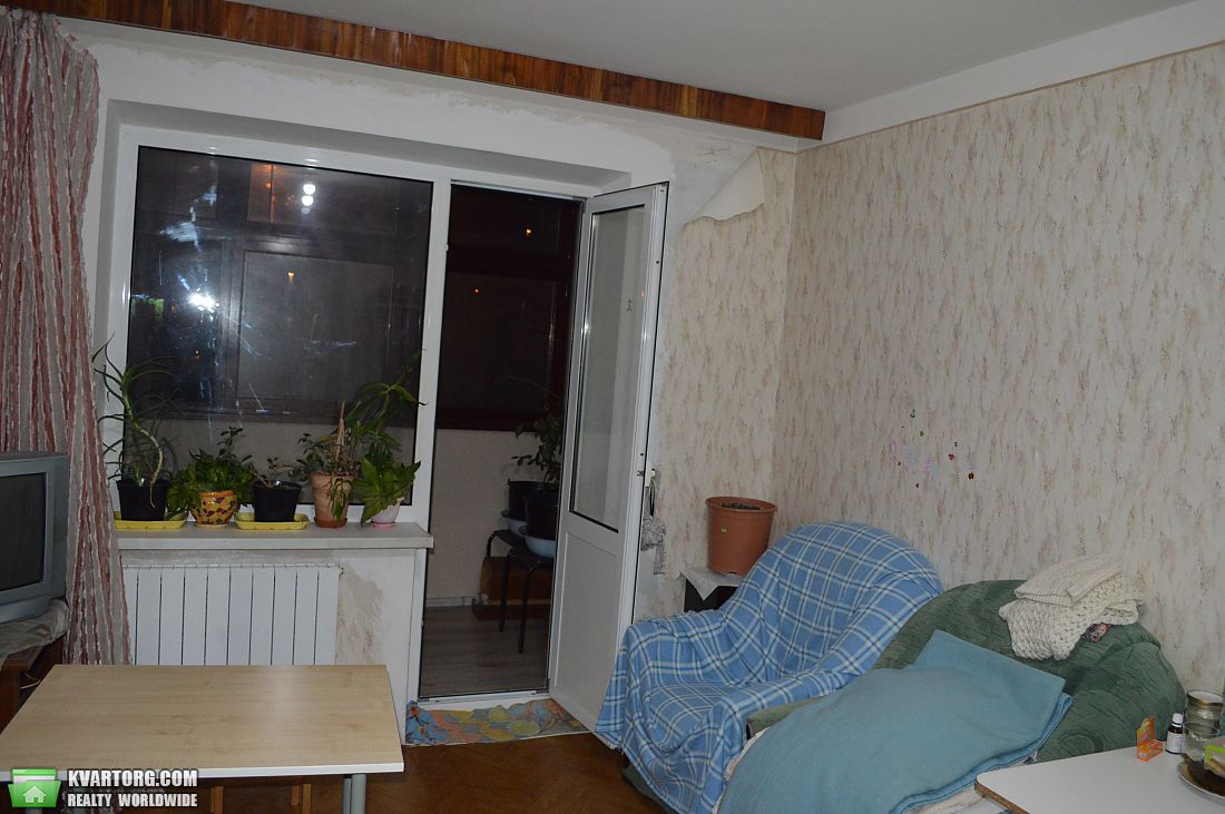 Sell 3-room apartment. Киев,  Радунская — photo 9