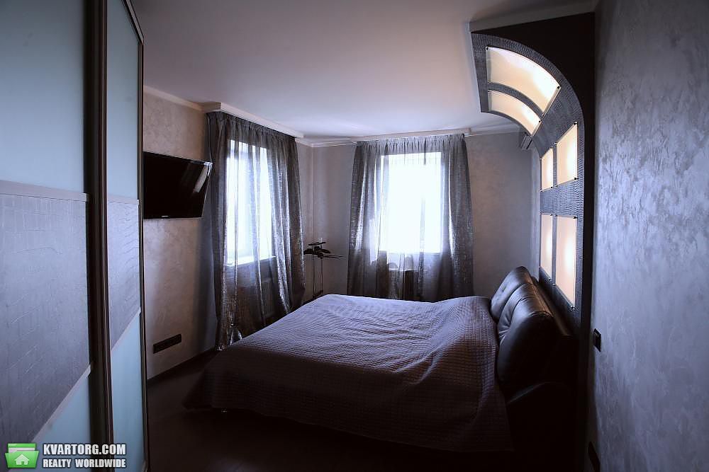 Rent out 2-room apartment. Киев, Голосеевская — photo 5