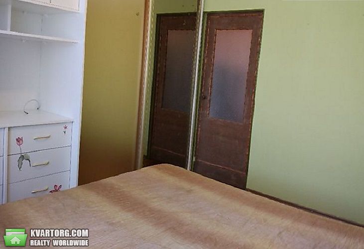 Sell 3-room apartment. Киев,  Дегтяревская — photo 2