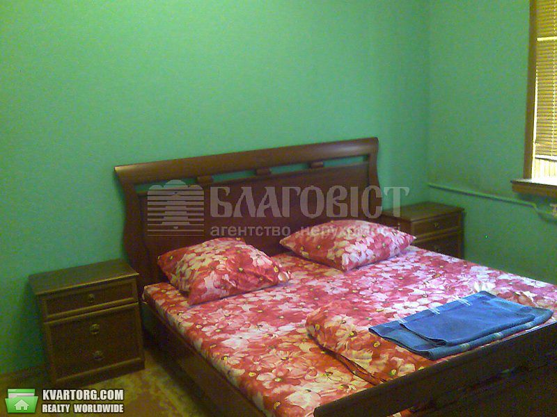 Sell 3-room apartment. Киев,  Бассейная — photo 1