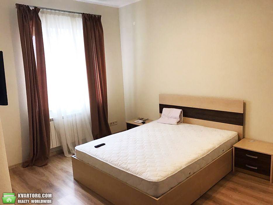 Rent out 2-room apartment. Киев, Добробутная — photo 1
