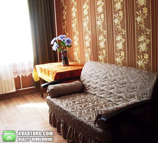 Rent out 3-room apartment. Киев,  Тростянецкая — photo 1