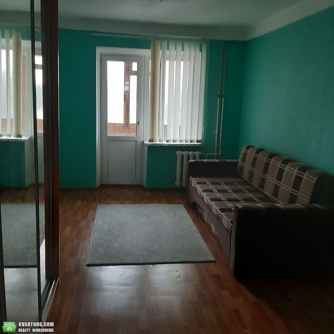 Rent out 3-room apartment. Киев,  Чернобыльская — photo 4