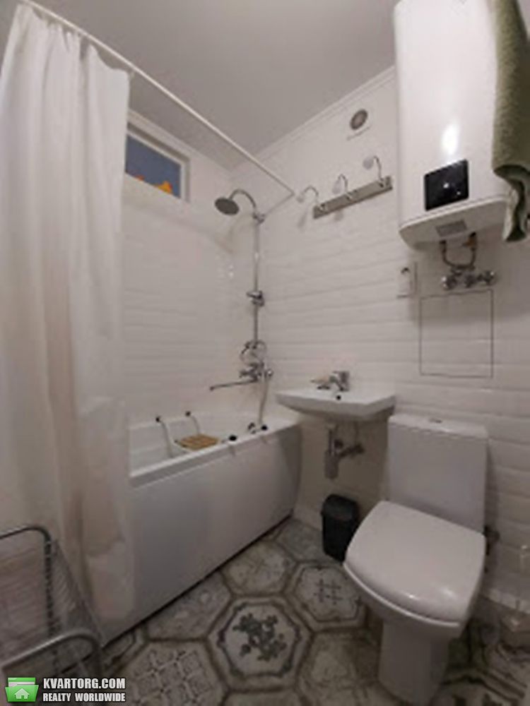 Rent out 2-room apartment. Киев, Елены  Телиги — photo 6