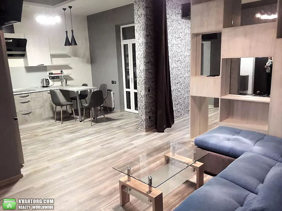 Rent out 2-room apartment. Киев, Евгения Коновальца — photo 2