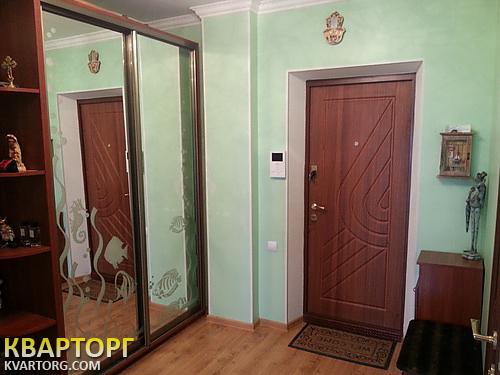 Sell 2-room apartment. Киев,  Героев Днепра — photo 1