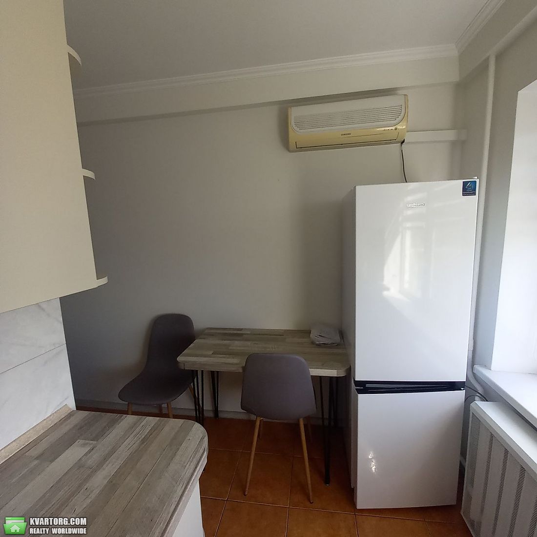 Rent out 1-room apartment. Киев, Харьковское шоссе — photo 4