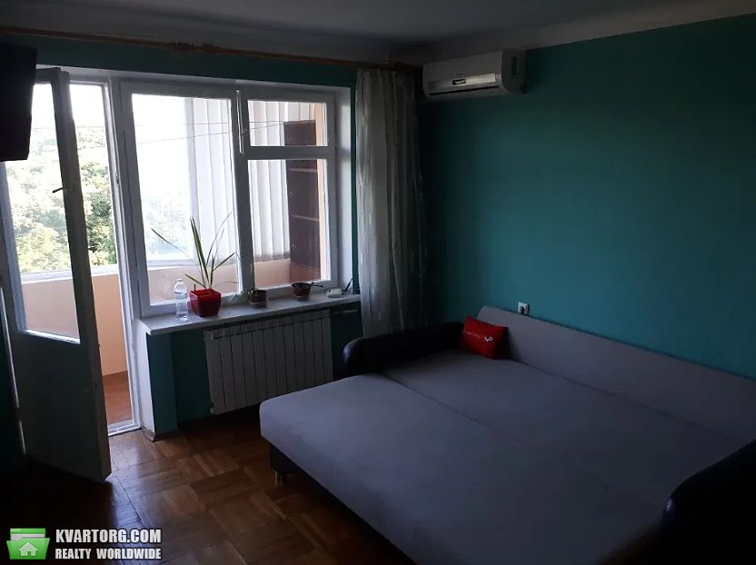 Rent out 1-room apartment. Киев,  Голосеевский пр — photo 3