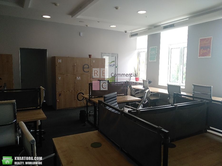Rent out office. Киев, Льва Толстого — photo 1