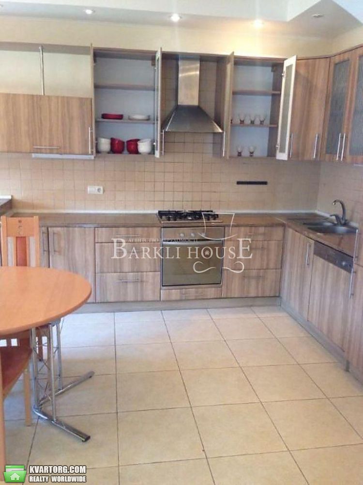 Rent out Townhouse. Киевская обл., Романово — photo 7