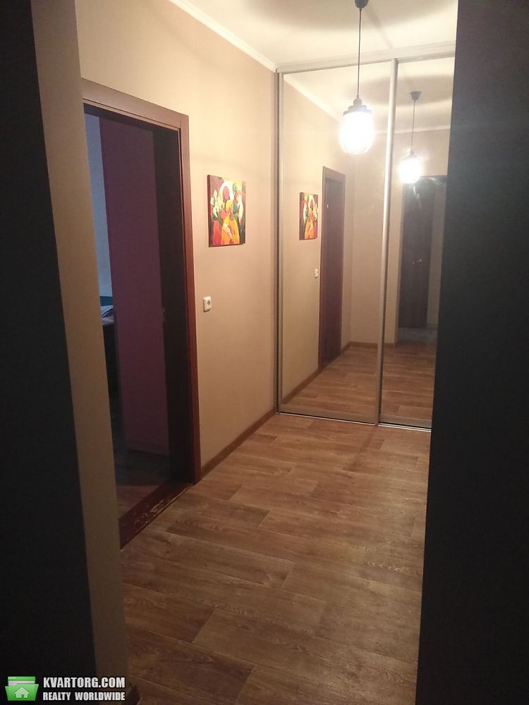 Rent out 1-room apartment. Киев, Данченко Сергея — photo 5