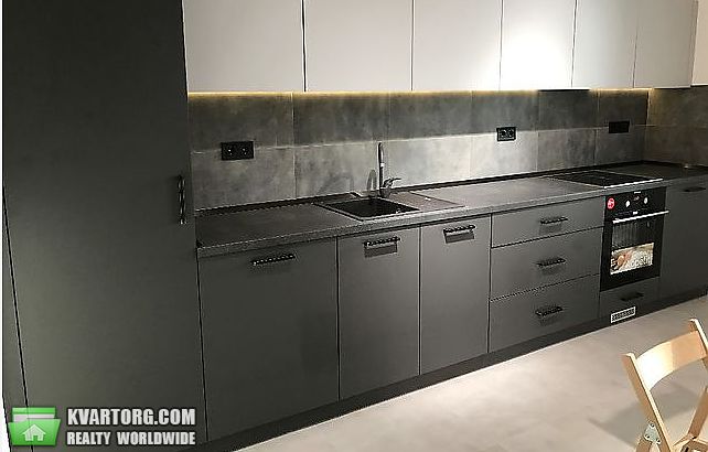 Rent out 1-room apartment. Киев, соборности — photo 1