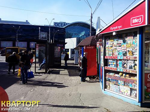 Rent out shop. Киев,  метро "Лыбедская" — photo 1