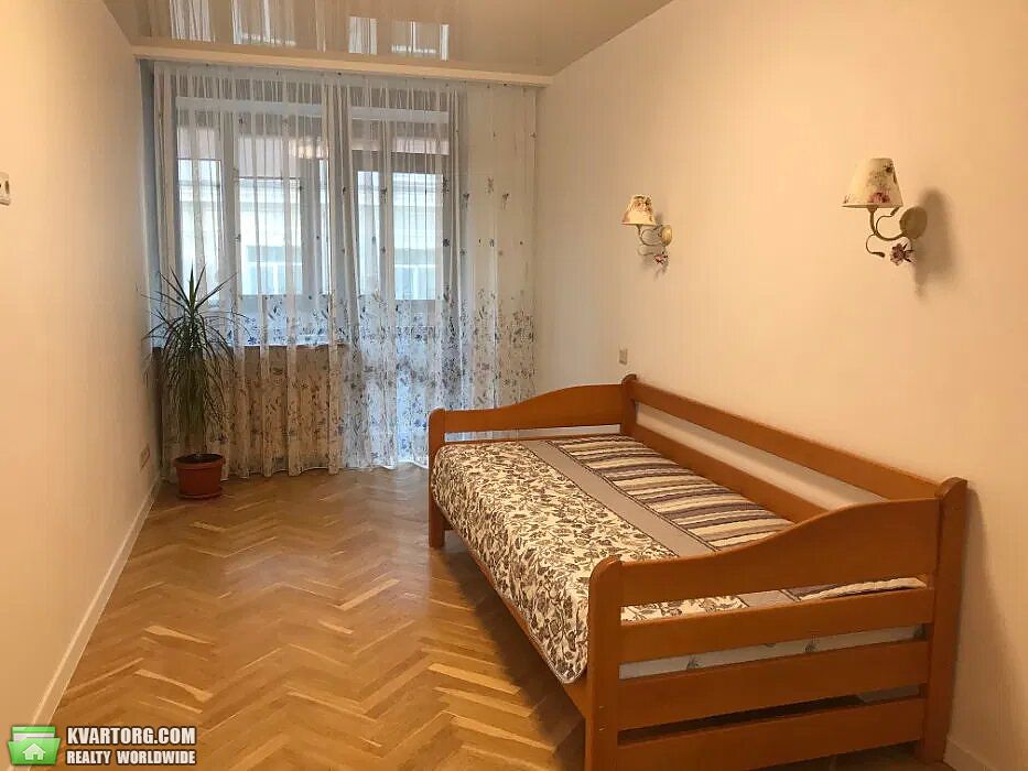 Rent out 2-room apartment. Киев,  Ирининская — photo 6