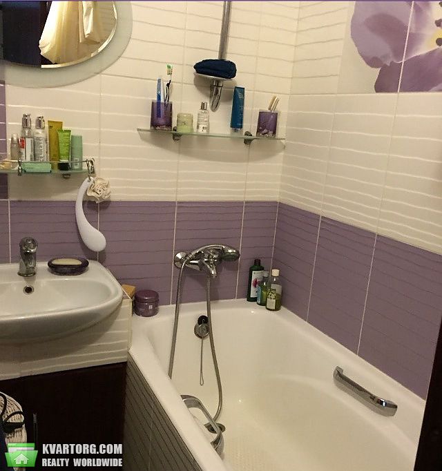 Rent out 3-room apartment. Киев, Приречная — photo 3