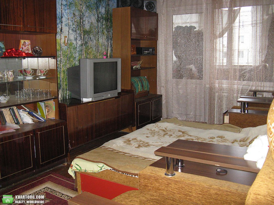 Sell 1-room apartment. Киев,  Лесной пр — photo 2