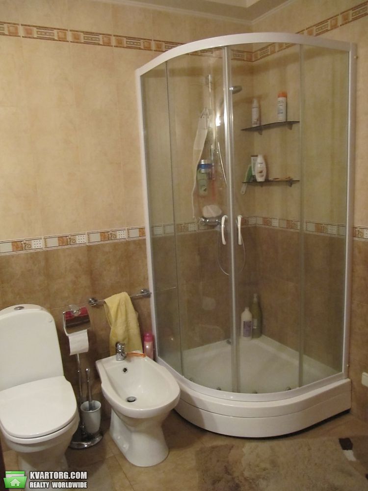 Rent out 2-room apartment. Киев,  Правды пр — photo 9