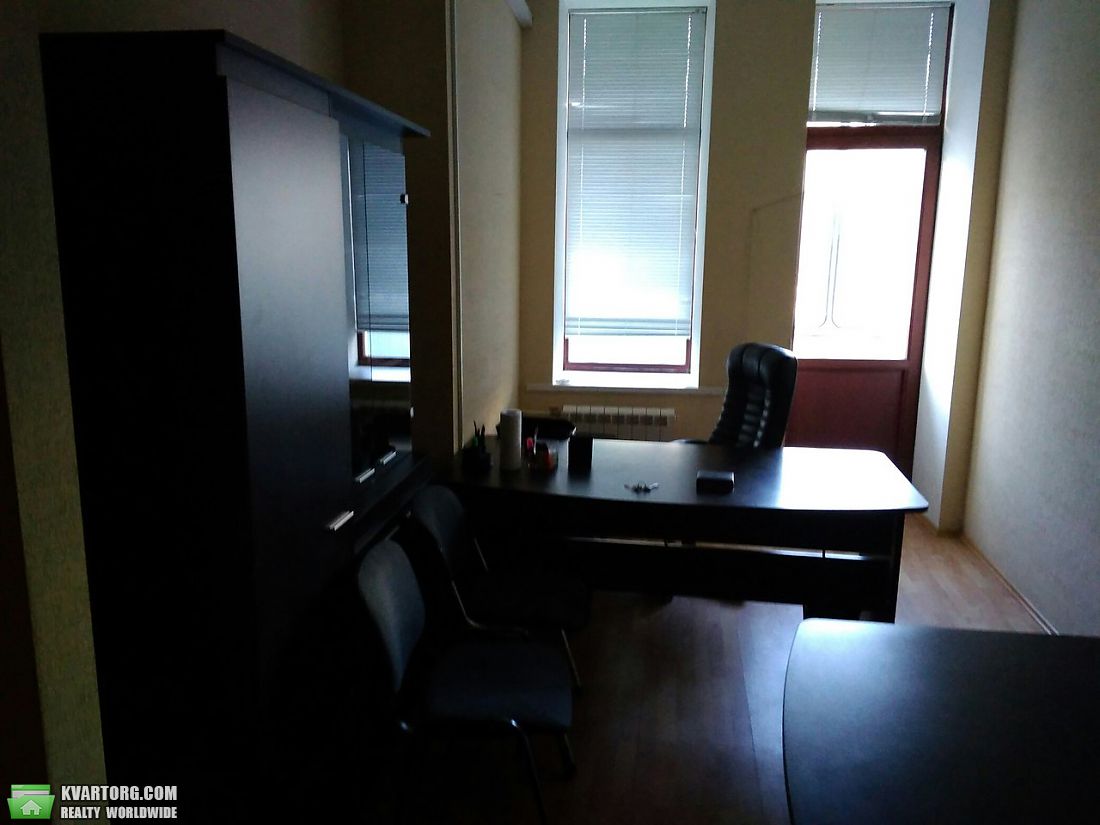 Rent out office. Киев,  Владимирская — photo 3