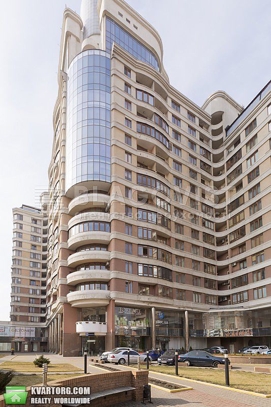 Sell 2-room apartment. Киев,  Жилянская — photo 1