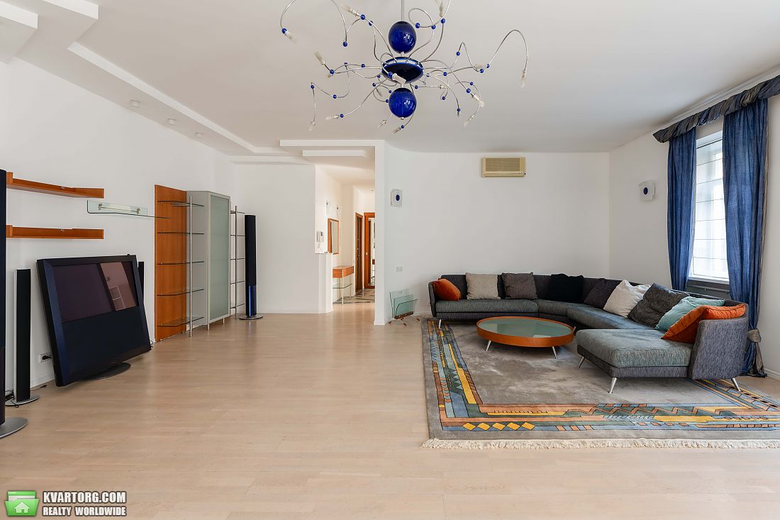Sell 5-room apartment. Киев,  Малоподвальная — photo 8