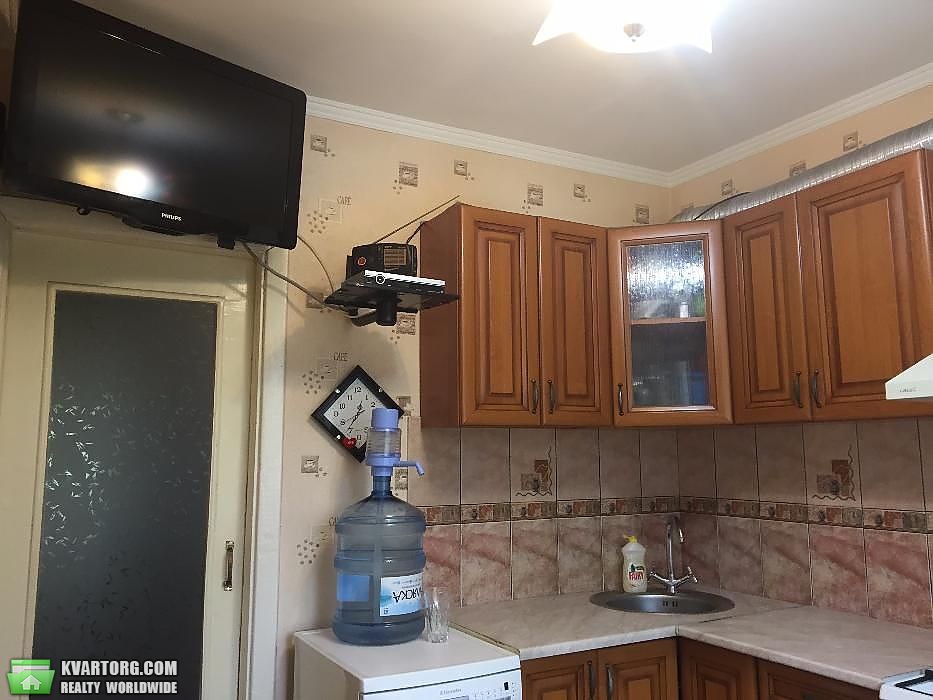 Sell 2-room apartment. Киев,  Стратегическое шоссе — photo 4