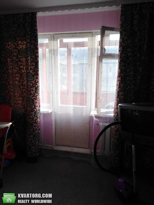 Sell 2-room apartment. Киев,  Чумака — photo 3
