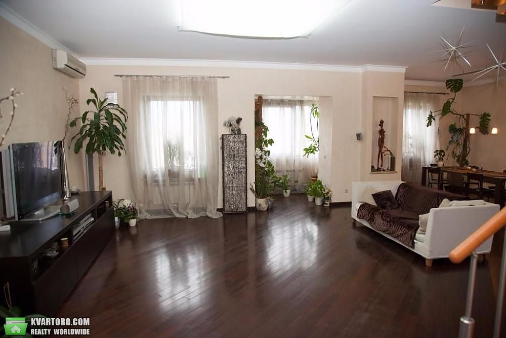 Sell multi-room apartment. Киев,  Богомольца — photo 4