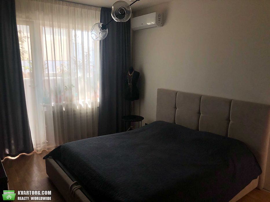 Sell 2-room apartment. Киев,  Порика пр — photo 3