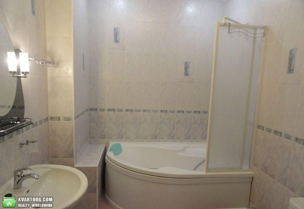 Rent out 3-room apartment. Киев, Кирилловская — photo 8