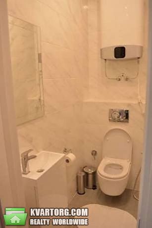 Rent out 2-room apartment. Киев, Анри Барбюса ул. — photo 9