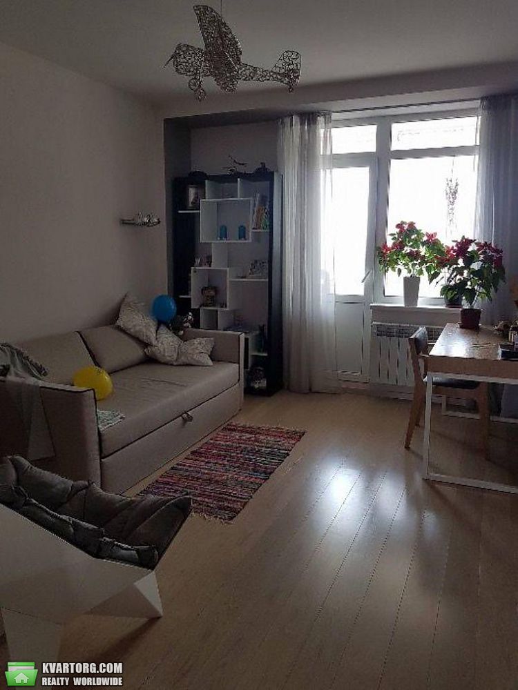 Rent out 3-room apartment. Киев,  Коломиевский пер — photo 7