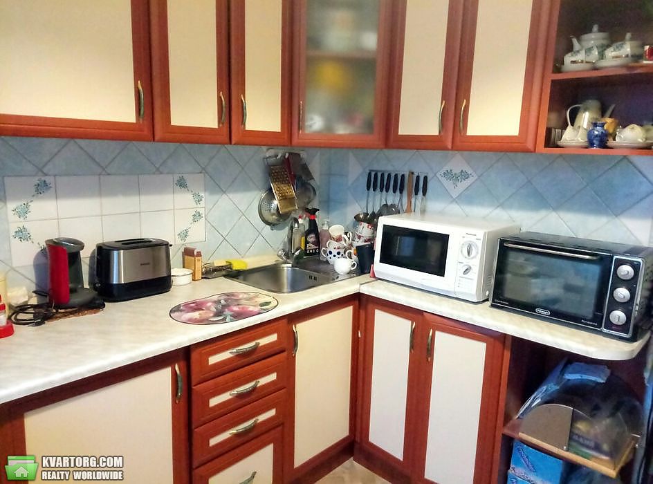 продам 3-комнатную квартиру. Киев,   Каштановая - фото 1