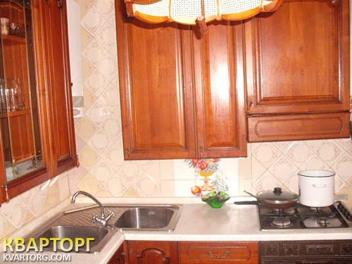 Rent out 3-room apartment. Киев, Коминтерна — photo 2