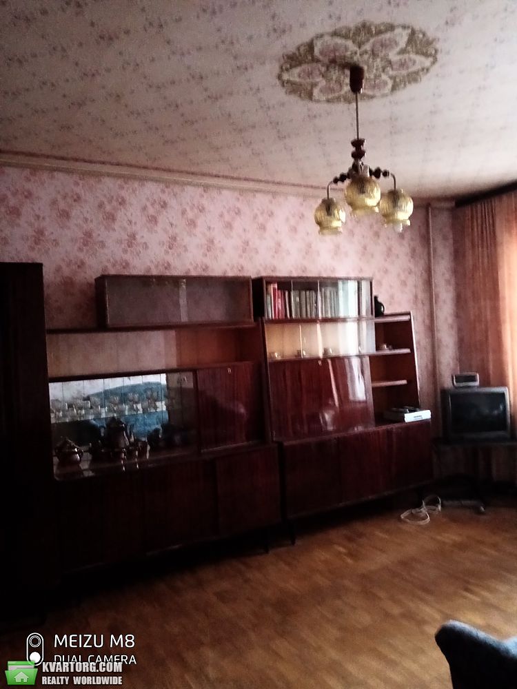 Rent out 1-room apartment. Киев,  Маяковского пр-кт — photo 1