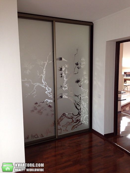 Sell 2-room apartment. Киев, пл. Льва Толстого" — photo 3