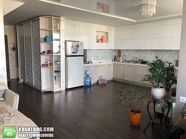 Sell 3-room apartment. Киев,  Саперно-Слободская — photo 2