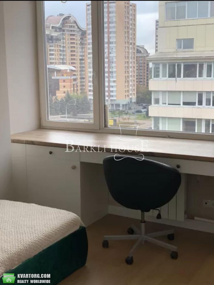 Rent out 3-room apartment. Киев,  Леси Украинки бул — photo 4