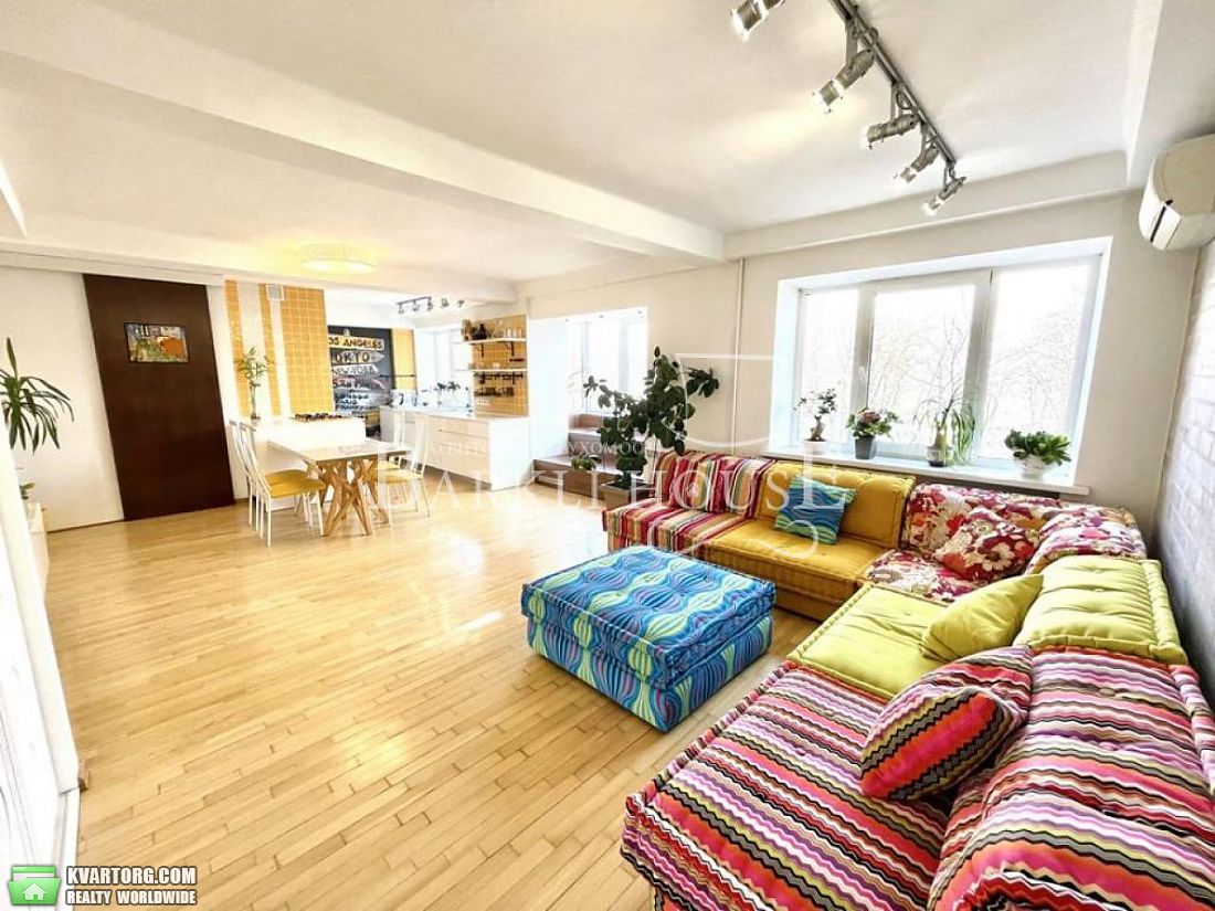 Rent out 3-room apartment. Киев, Лаврская — photo 1