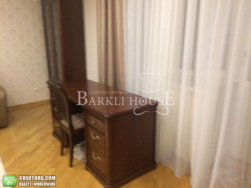Rent out 3-room apartment. Киев,  Ярославский пер — photo 9
